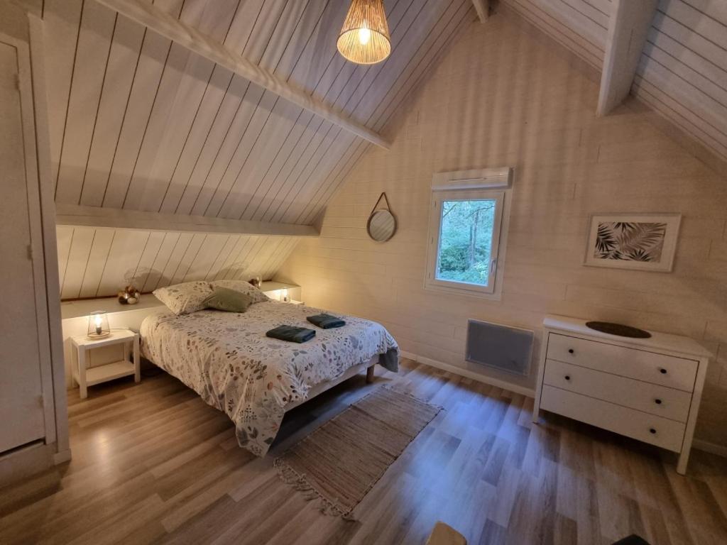 Les Chalets De Saumur, Piscine & Parc Boise, 100M Du Cadrenoir Extérieur photo