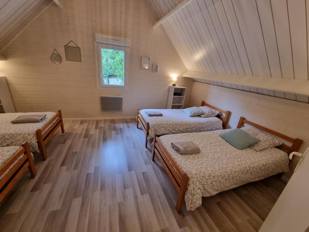 Les Chalets De Saumur, Piscine & Parc Boise, 100M Du Cadrenoir Extérieur photo