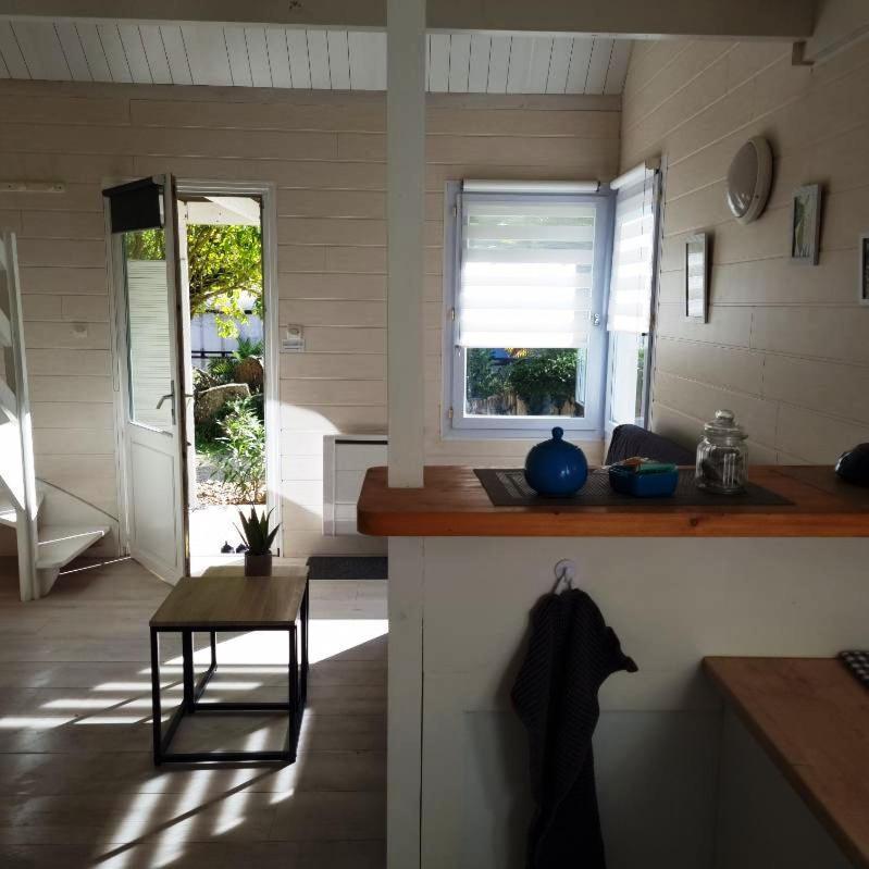Les Chalets De Saumur, Piscine & Parc Boise, 100M Du Cadrenoir Chambre photo